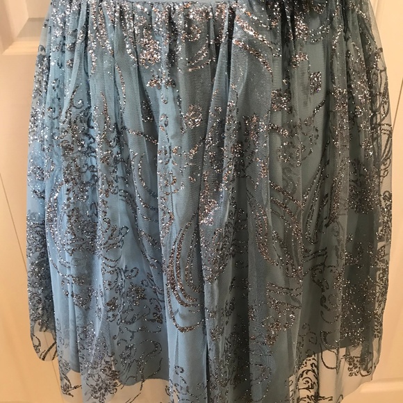 B. Smart Pewter & Silver Metallic Cocktail Dress 3 - Picture 6 of 8